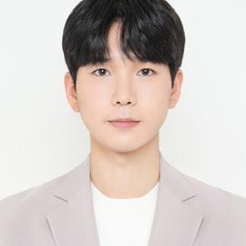 강건우